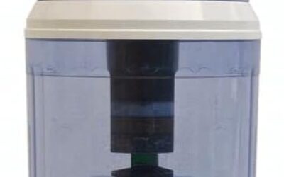 Test de la fontaine EVA : système naturel de filtration de l’eau