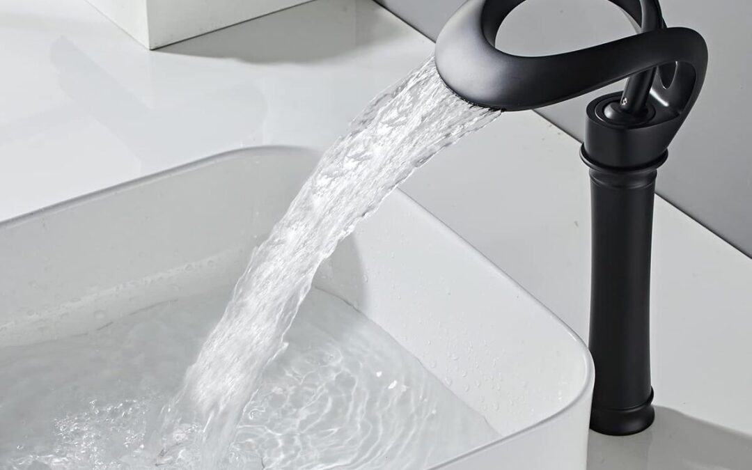 Test du mitigeur cascade noir pour lavabo