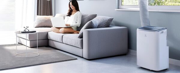 Electrolux ChillFlex Pro A+, Climatiseur Réversible, Silencieux, Jusqu'à 25m2, Classe énergétique froid A+/chaud A++, Gaz Réfrigérant R290, Hydrocarbure 100% Naturel, EXP26U538HW, Blanc [Classe énergétique A+]