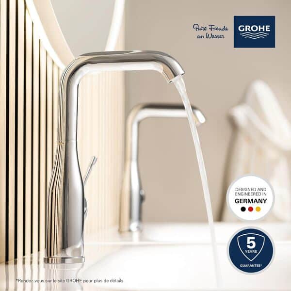 GROHE Essence Robinet lavabo de salle de bains, mitigeur monocommande sans tirette de vidage, vidage clic clac inclus, installation rapide, taille L, chromé, 23799001 (Import Allemagne) [Classe énergétique A]
