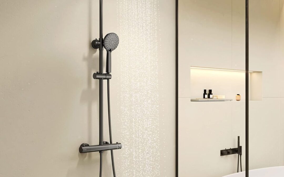 Test : kOMIRO colonne de douche noir avec mitigeur ajustable