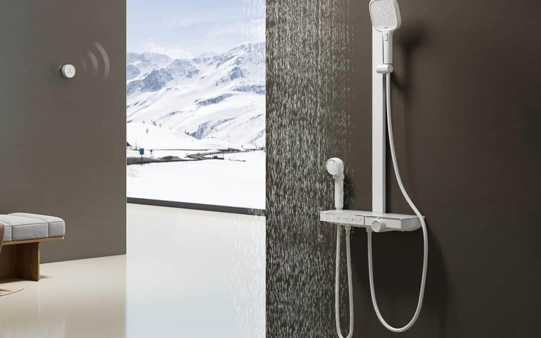 Test du système de douche à effet pluie EMKE® : design blanc mat et affichage LED