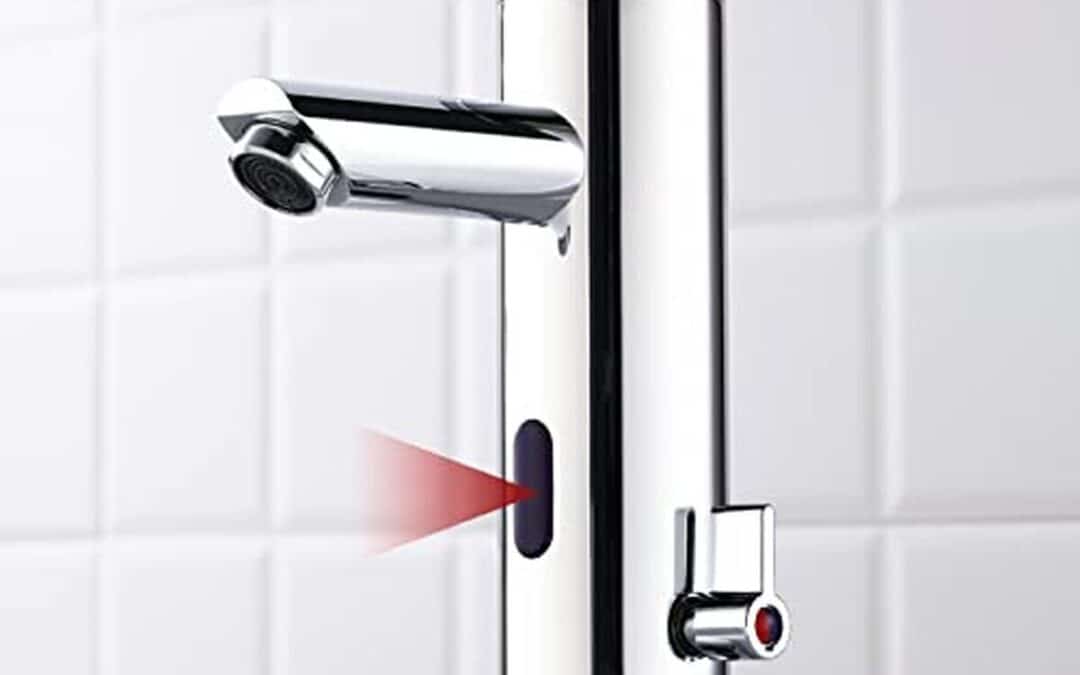 Test du mitigeur automatique chromé Achelous à capteur infrarouge