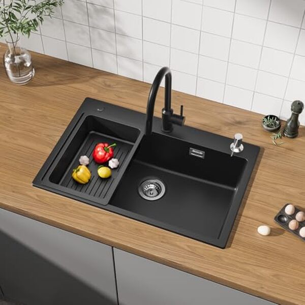 Découvrez notre test de l'évier cecipa en granit noir : un grand bassin raffiné pour un design moderne et pratique dans votre cuisine