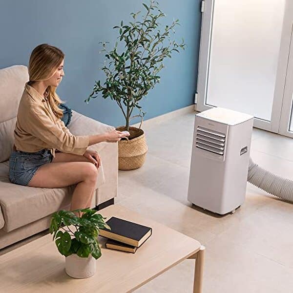 Découvrez notre test détaillé du climatiseur portable Cecotec ForceClima 7100 Soundless : performances, avantages et inconvénients pour choisir le meilleur climatiseur portable.